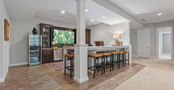 Homes for Sale in Parkville, MO 64152 | 6325  Edgewater Drive