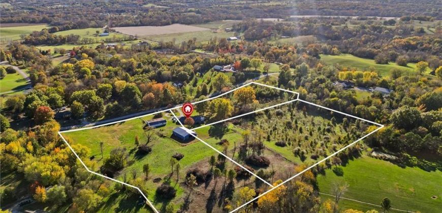 Homes for Sale in Holt, MO 64048 | 15806 NE 176th Street