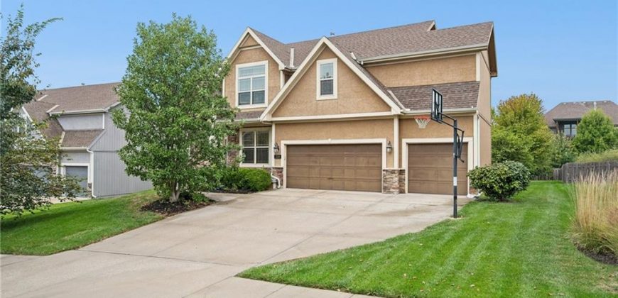 Homes for Sale in Kansas City, MO 64155 | 2210 NE 111th Street