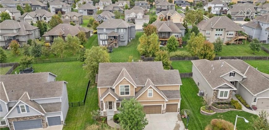 Homes for Sale in Kansas City, MO 64155 | 2210 NE 111th Street