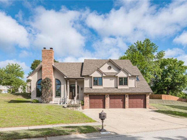 Homes for Sale in Kansas City, MO 64151 | 3110 NW 59th Street