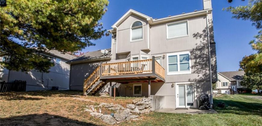 Homes for Sale in Smithville, MO 64089 | 14620  Shamrock Way