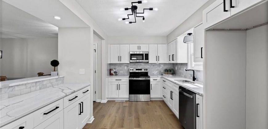 Homes for Sale in Kansas City, MO 64152 | 11005  Walnut Creek Drive