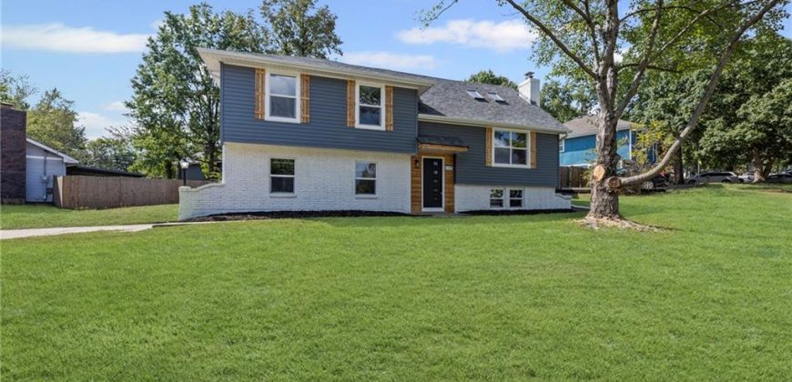 Homes for Sale in Kansas City, MO 64152 | 11005  Walnut Creek Drive