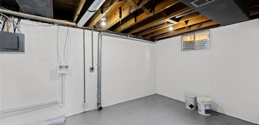 Homes for Sale in Kansas City, MO 64152 | 11005  Walnut Creek Drive