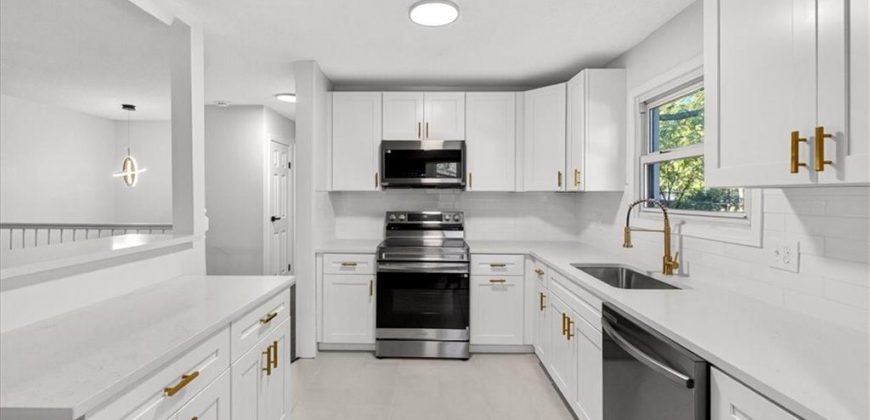 Homes for Sale in Kansas City, MO 64119 | 4914 N Wallace Drive