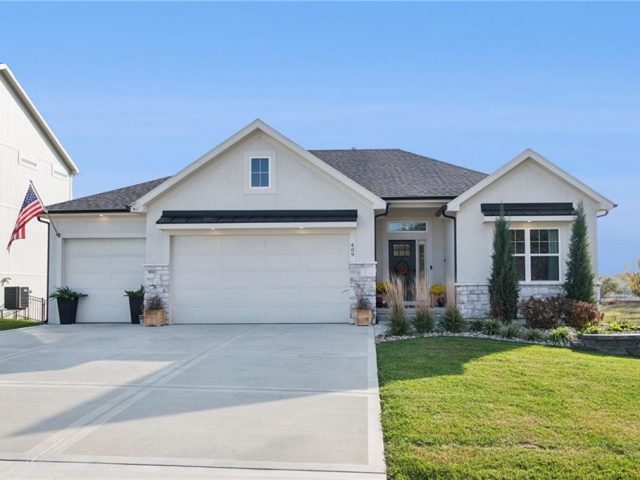 Homes for Sale in Smithville, MO 64089 | 409  Sixth Street