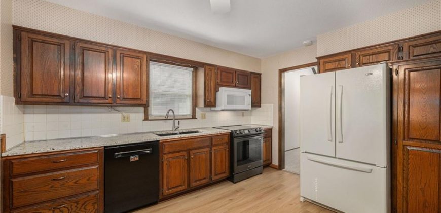 Homes for Sale in Kansas City, MO 64151 | 8125  NW Beaman Drive