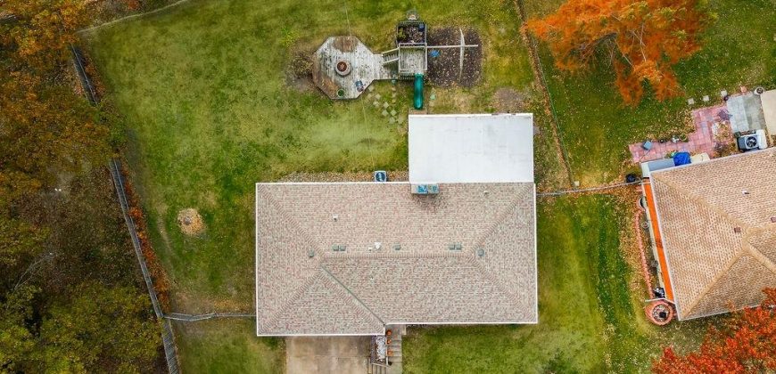 Homes for Sale in Gladstone, MO 64118 | 1303 NE 77th Street