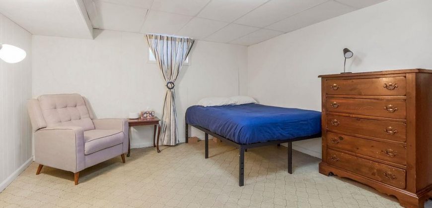 Homes for Sale in Gladstone, MO 64118 | 1303 NE 77th Street