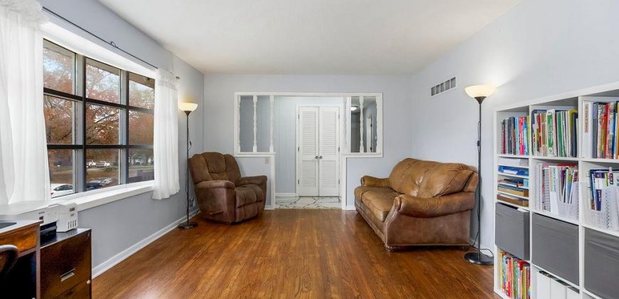 Homes for Sale in Gladstone, MO 64118 | 1303 NE 77th Street