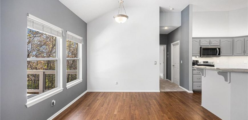 Homes for Sale in Kansas City, MO 64154 | 8707 N ROBINHOOD Avenue