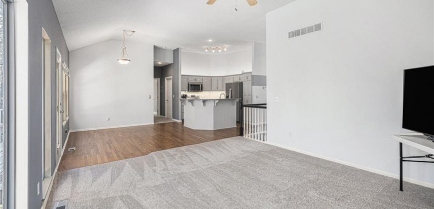 Homes for Sale in Kansas City, MO 64154 | 8707 N ROBINHOOD Avenue