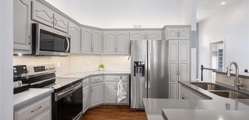 Homes for Sale in Kansas City, MO 64154 | 8707 N ROBINHOOD Avenue