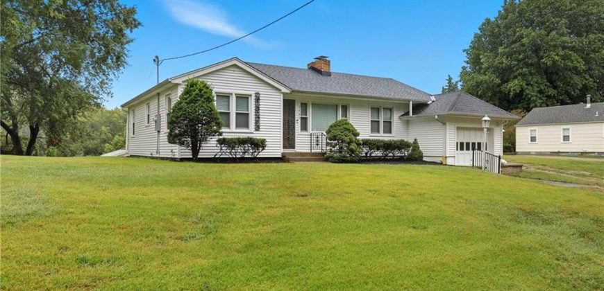 Homes for Sale in Avondale, MO 64117 | 2943 NE Walnut Road