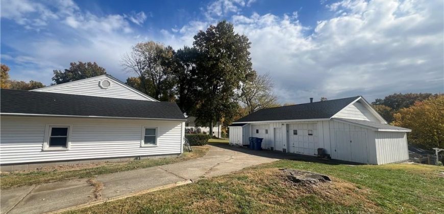 Homes for Sale in Avondale, MO 64117 | 2943 NE Walnut Road