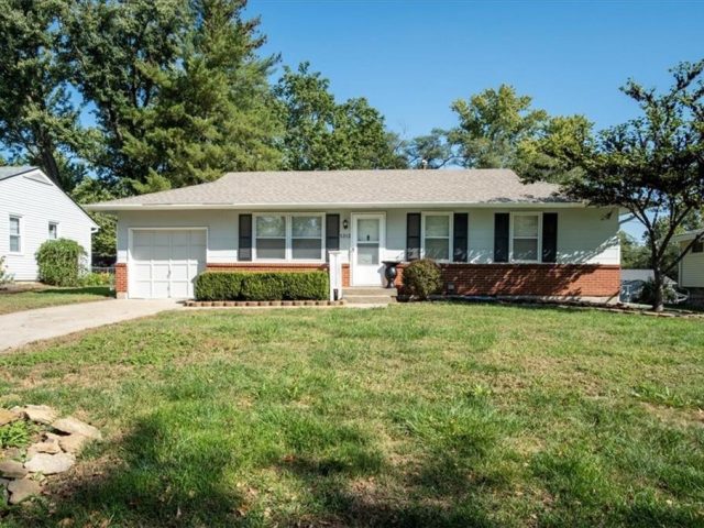 Homes for Sale in Kansas City, MO 64117 | 5312 NE 44th Street