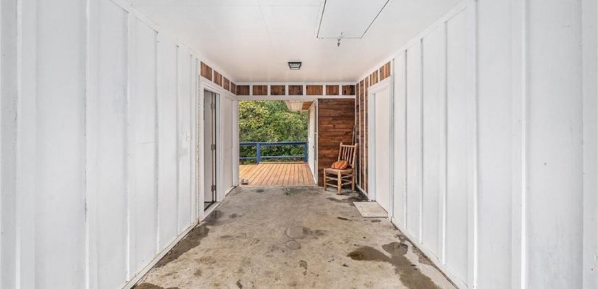 Homes for Sale in Gladstone, MO 64118 | 4914 N Central Street