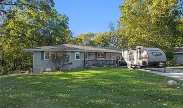 Homes for Sale in Kansas City, MO 64118 | 1200 NE 57th Terrace