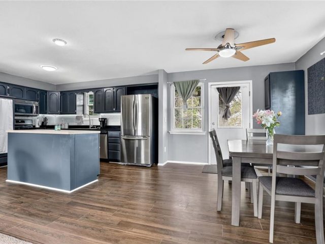 Homes for Sale in Kansas City, MO 64155 | 1016 NE 104 Terrace