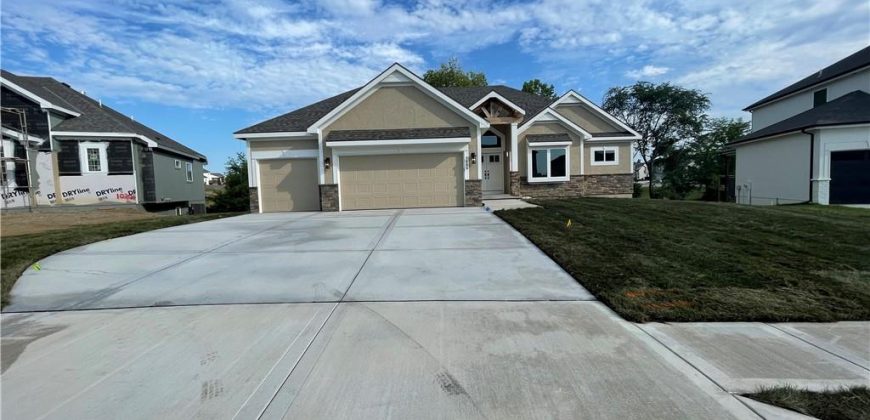 Homes for Sale in Kansas City, MO 64153 | 8512 NW 90th Terrace