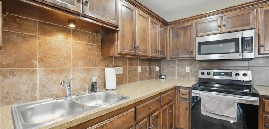 Homes for Sale in Kansas City, MO 64156 | 6833 NE 116th Terrace