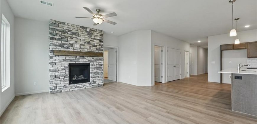 Homes for Sale in Kansas City, MO 64154 | 3012 NW 95th Terrace