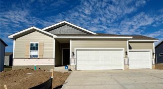 Homes for Sale in Kansas City, MO 64154 | 3012 NW 95th Terrace