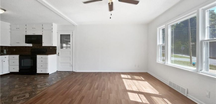 Homes for Sale in Kansas City, MO 64119 | 4958 N Lister Avenue