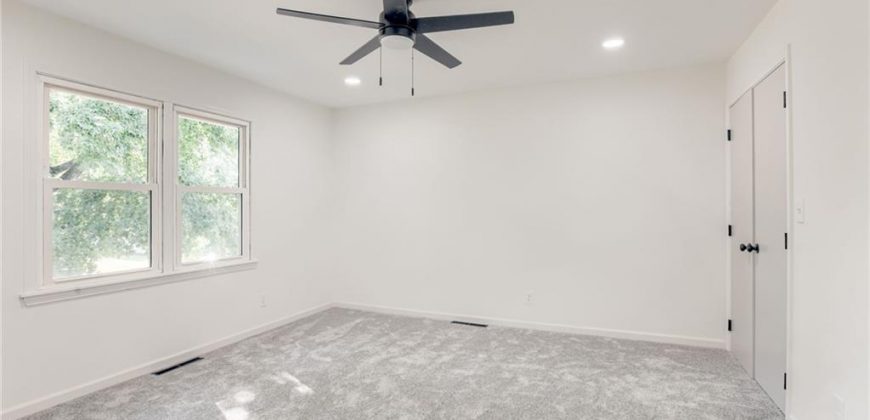 Homes for Sale in Kansas City, MO 64116 | 3320  Mohawk Lane