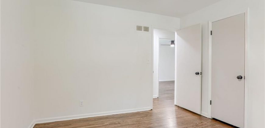 Homes for Sale in Kansas City, MO 64116 | 3320  Mohawk Lane