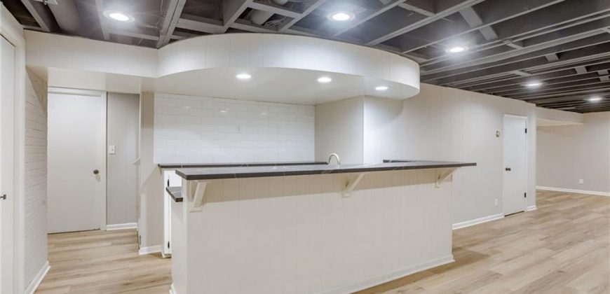 Homes for Sale in Kansas City, MO 64116 | 3320  Mohawk Lane