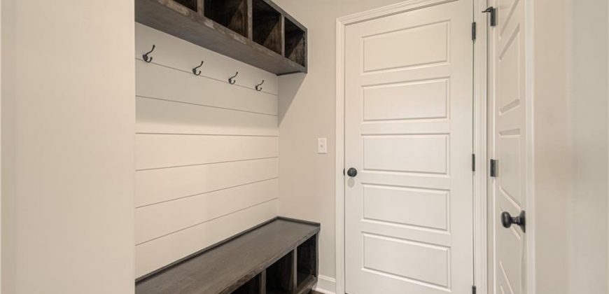 Homes for Sale in Kansas City, MO 64157 | 9808 N Laurel Avenue