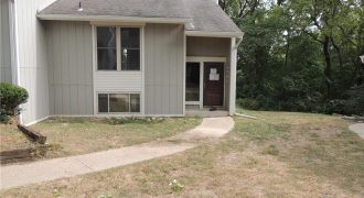 Homes for Sale in Kansas City, MO 64151 | 5708 N OREGON Avenue