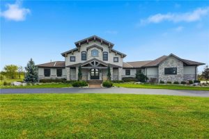 10807-NW-Tiffany Springs-Road-mls-2575845-image-1