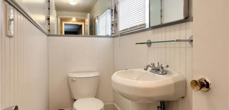 Homes for Sale in Kearney, MO 64060 | 205 E Washington Street