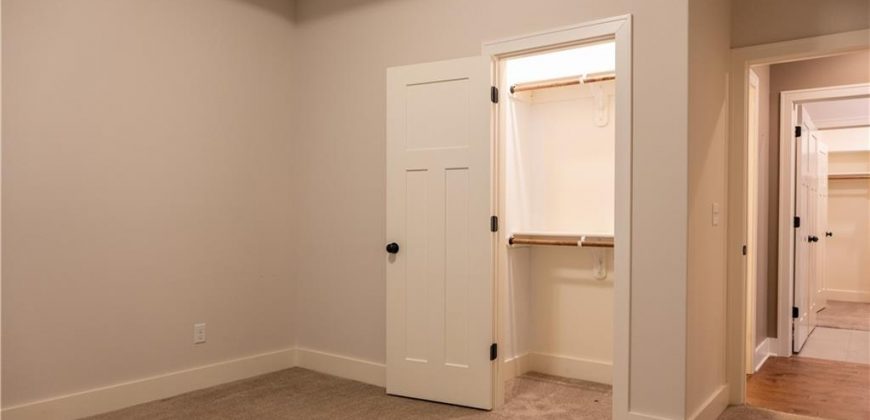 Homes for Sale in Kansas City, MO 64152 | 7565 NW Damon Drive