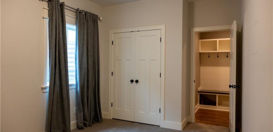 Homes for Sale in Kansas City, MO 64152 | 7565 NW Damon Drive