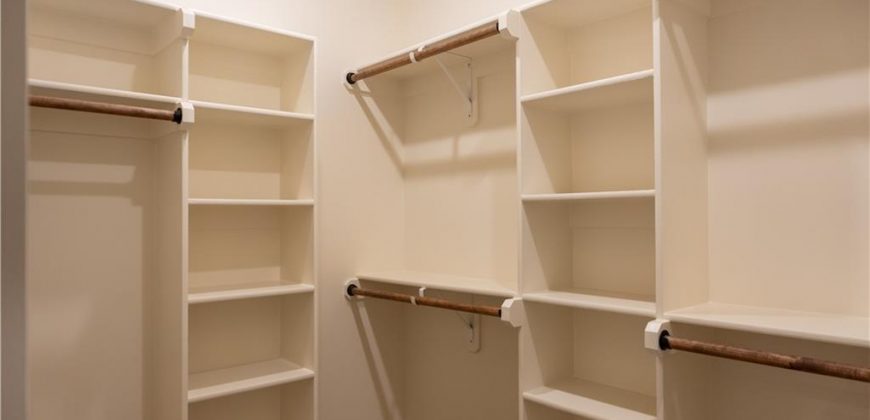 Homes for Sale in Kansas City, MO 64152 | 7565 NW Damon Drive