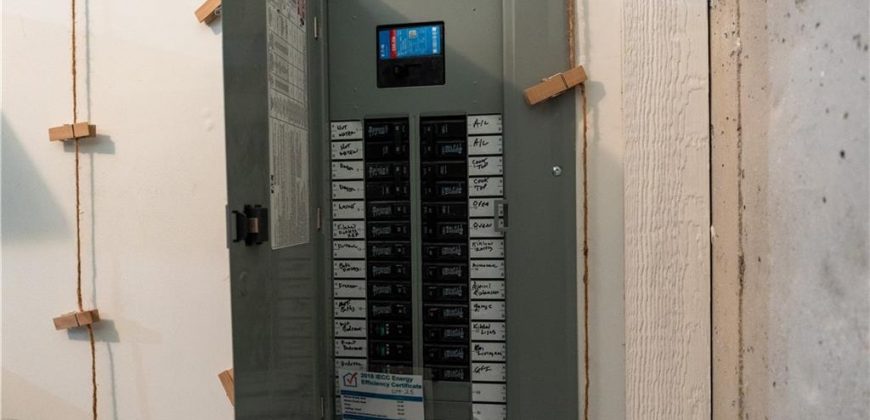 Homes for Sale in Kansas City, MO 64152 | 7565 NW Damon Drive