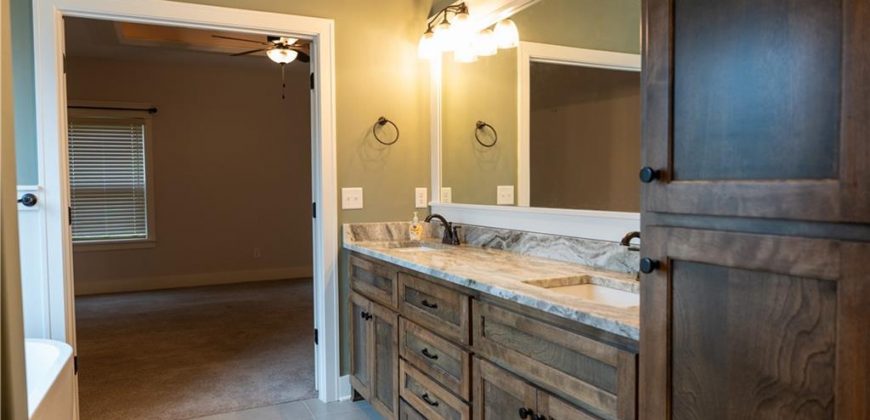 Homes for Sale in Kansas City, MO 64152 | 7565 NW Damon Drive