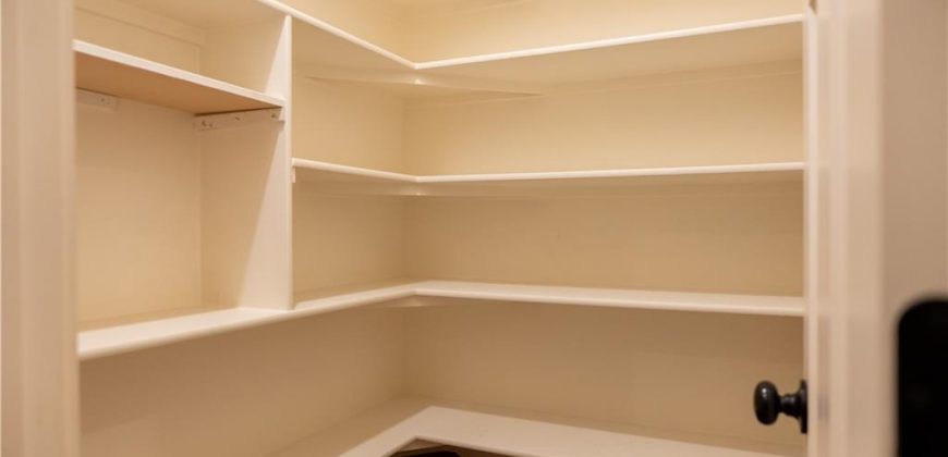 Homes for Sale in Kansas City, MO 64152 | 7565 NW Damon Drive