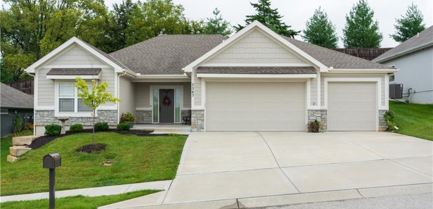 Homes for Sale in Kansas City, MO 64152 | 7565 NW Damon Drive