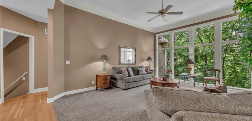 Homes for Sale in Parkville, MO 64152 | 5733 NW North pointe Terrace