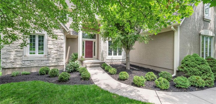 Homes for Sale in Parkville, MO 64152 | 5733 NW North pointe Terrace