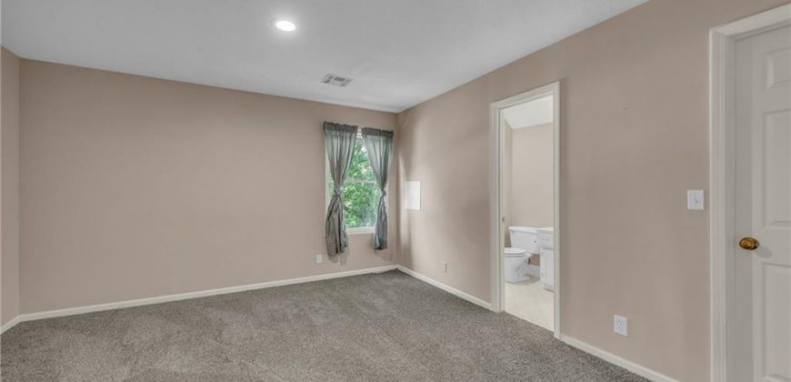 Homes for Sale in Parkville, MO 64152 | 5733 NW North pointe Terrace