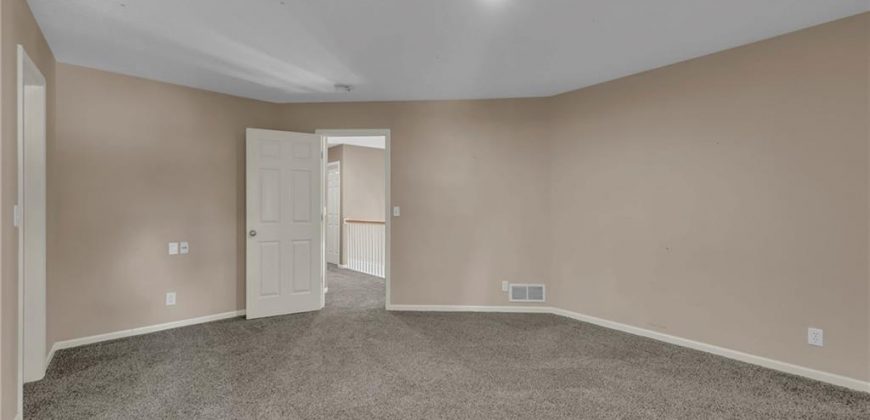 Homes for Sale in Parkville, MO 64152 | 5733 NW North pointe Terrace