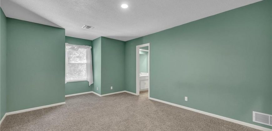 Homes for Sale in Parkville, MO 64152 | 5733 NW North pointe Terrace