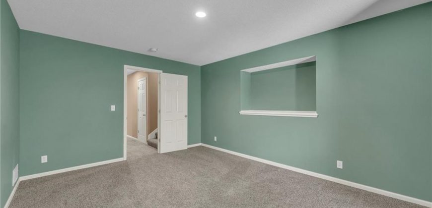 Homes for Sale in Parkville, MO 64152 | 5733 NW North pointe Terrace