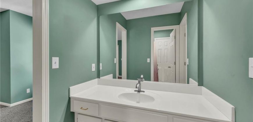 Homes for Sale in Parkville, MO 64152 | 5733 NW North pointe Terrace